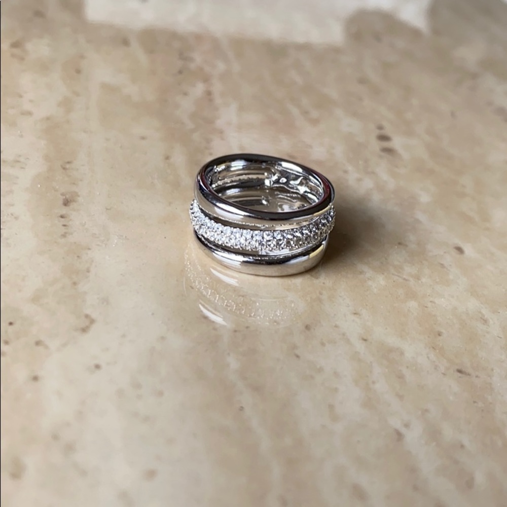 Swarovski Exact Ring - Picture 5 of 9